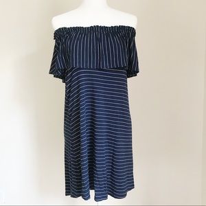 Abercrombie & Fitch Cold Shoulder Striped Dress